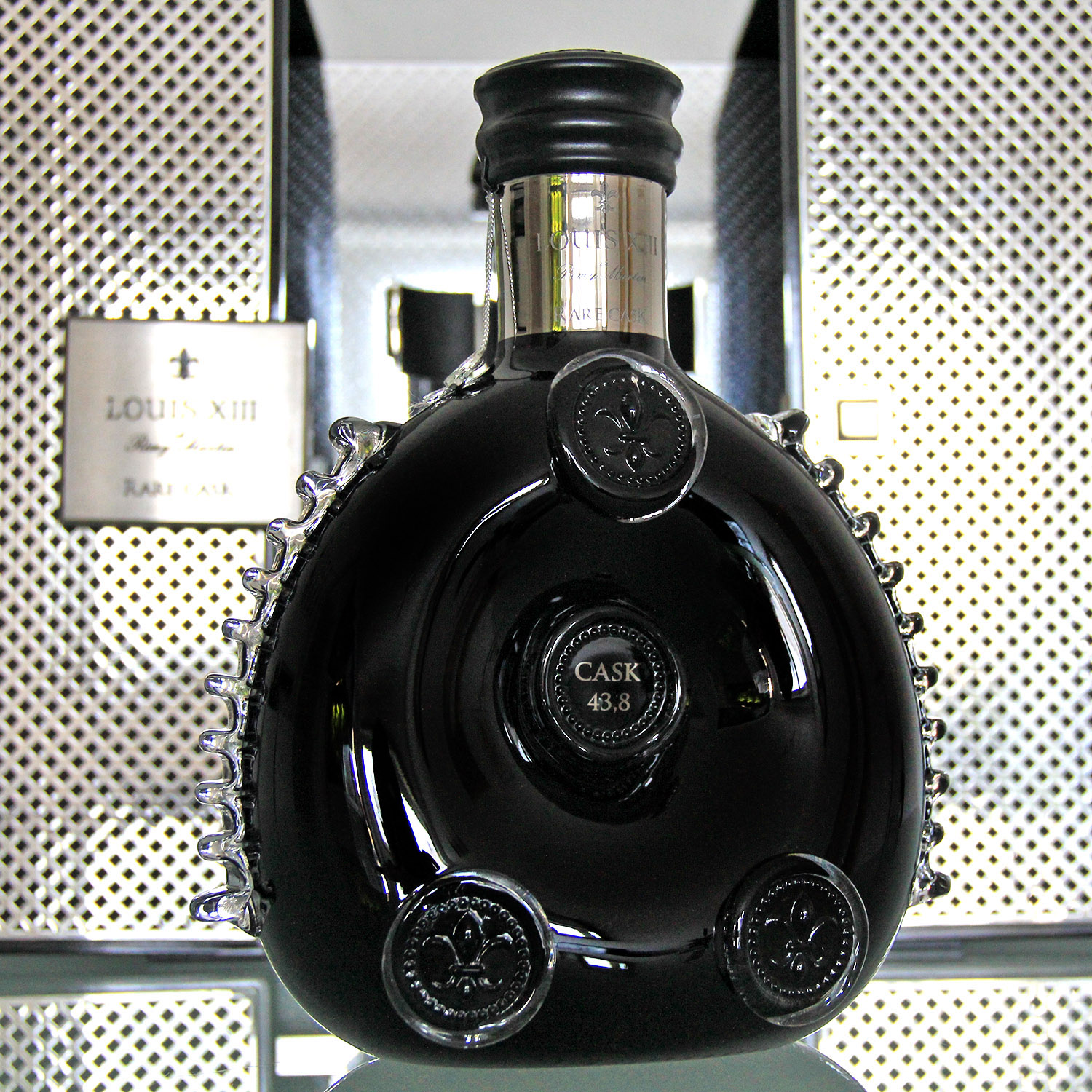 Remy Martin Louis XIII Rare Cask Front