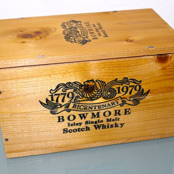 Bowmore Bicentenary Bottled 1979 Scotch Whisky Box Closed