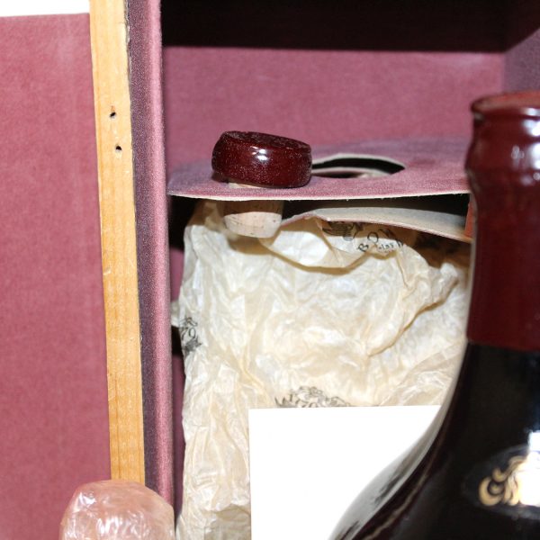 Bowmore Bicentenary Bottled 1979 Scotch Whisky Box Inside