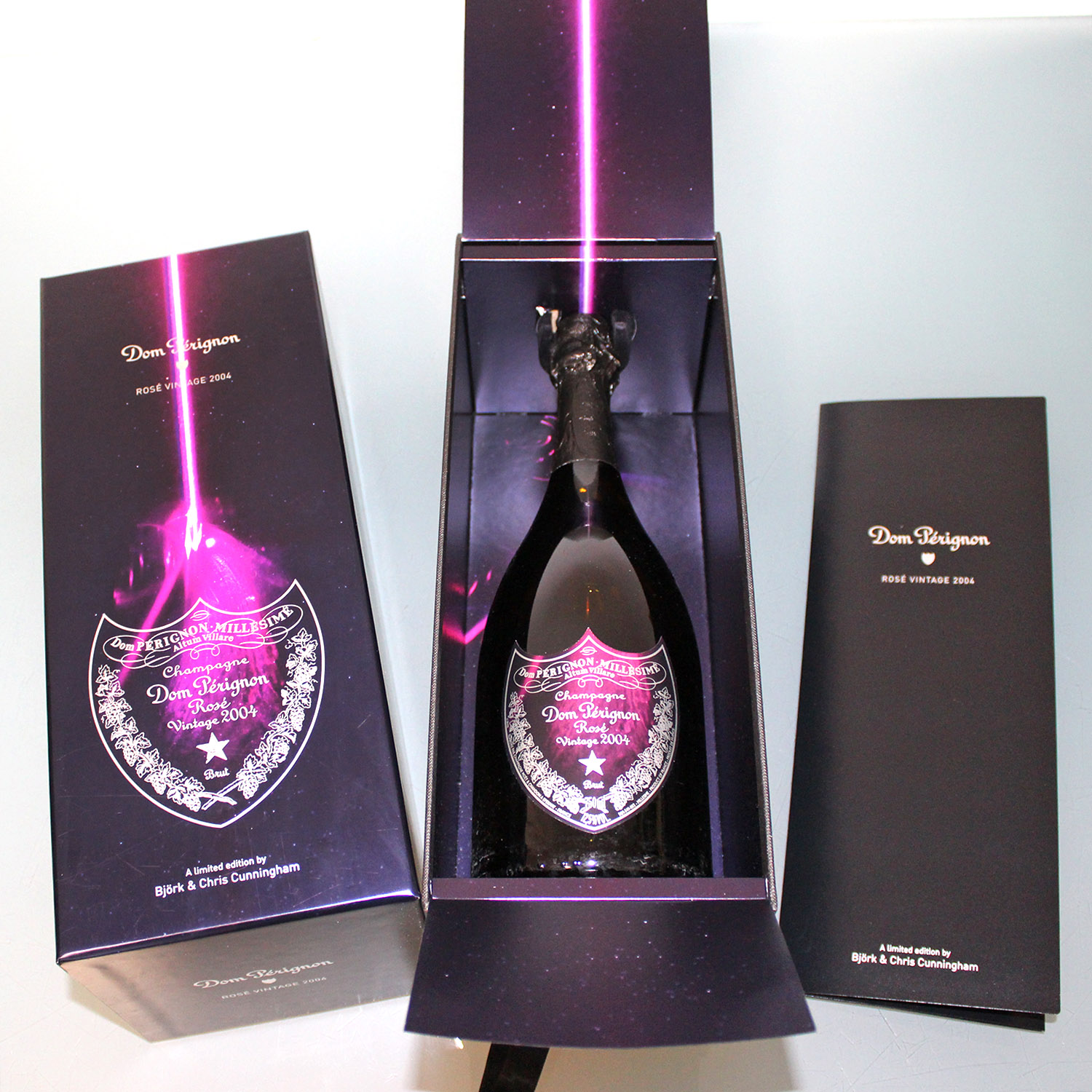 Dom Perignon Rose Vintage Champagner 2004 Bjoerk and Cunningham Edition Box