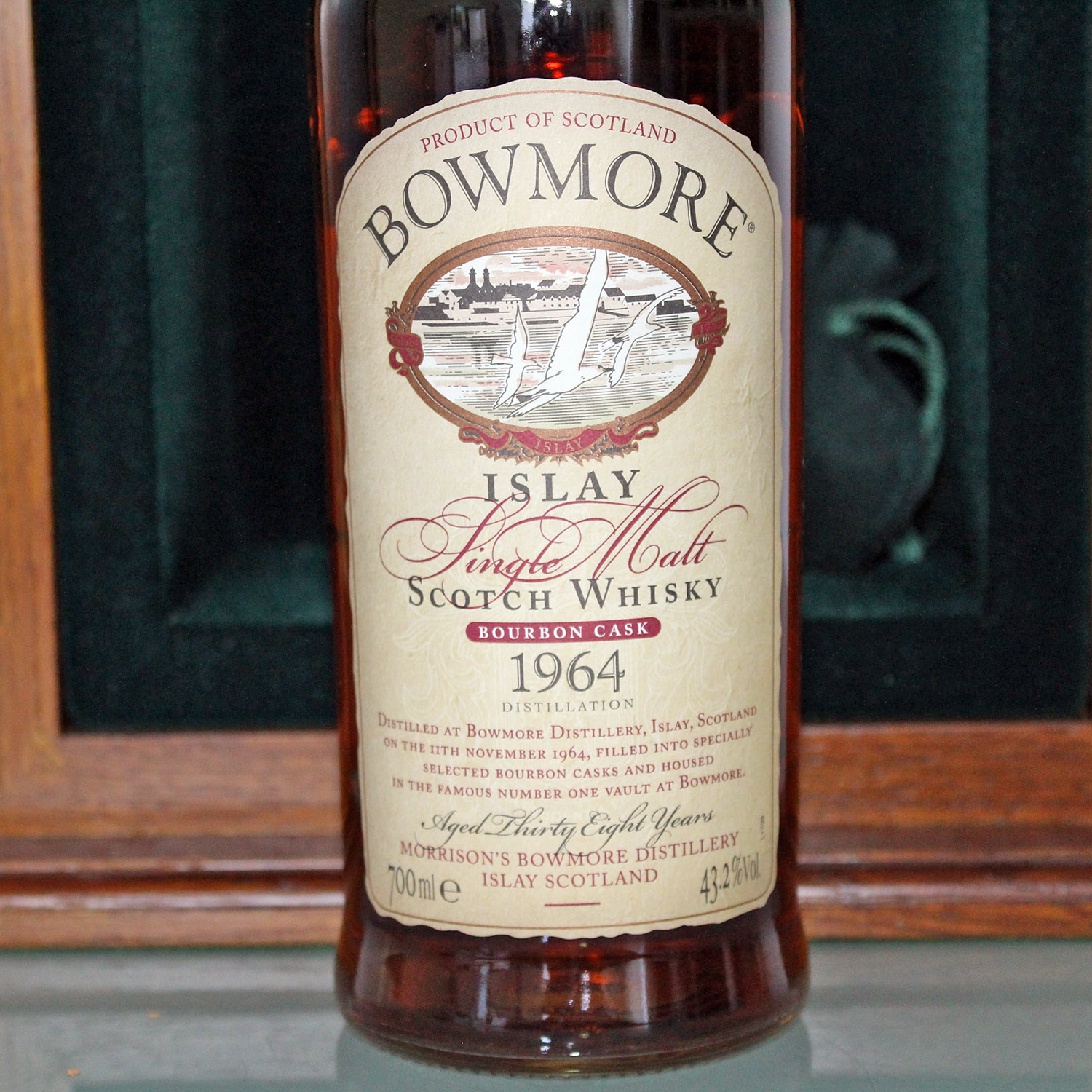 Bowmore 1964 38 Years Old Bourbon Cask Label 3