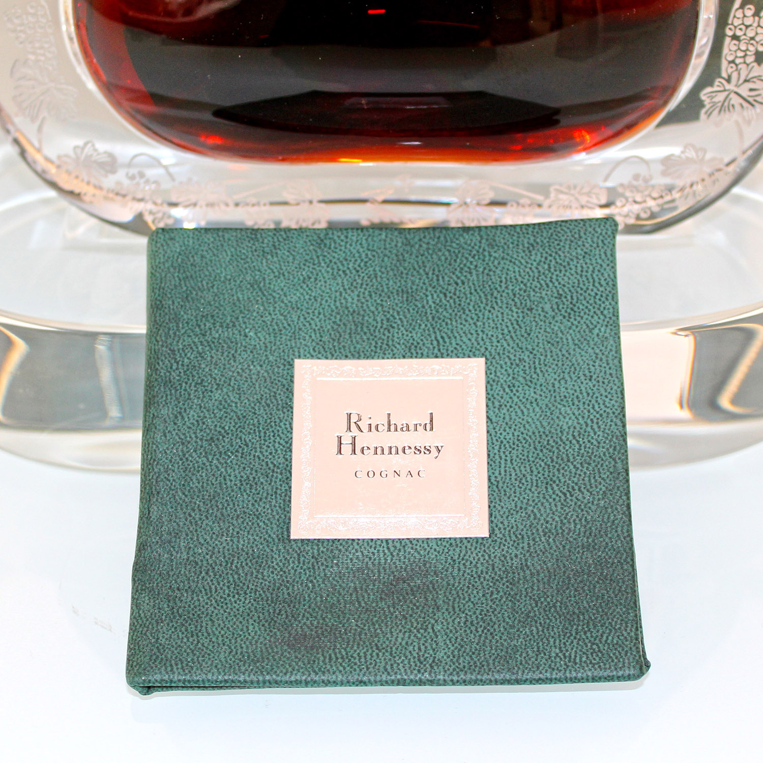 Richard Hennessy Cognac 1990s incl Display booklet