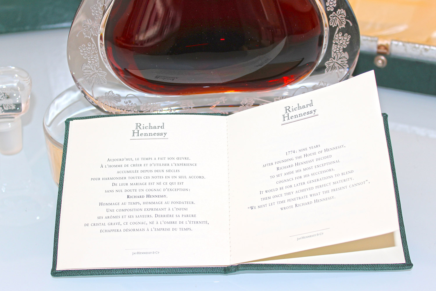 Richard Hennessy Cognac 1990s incl Display booklet 2