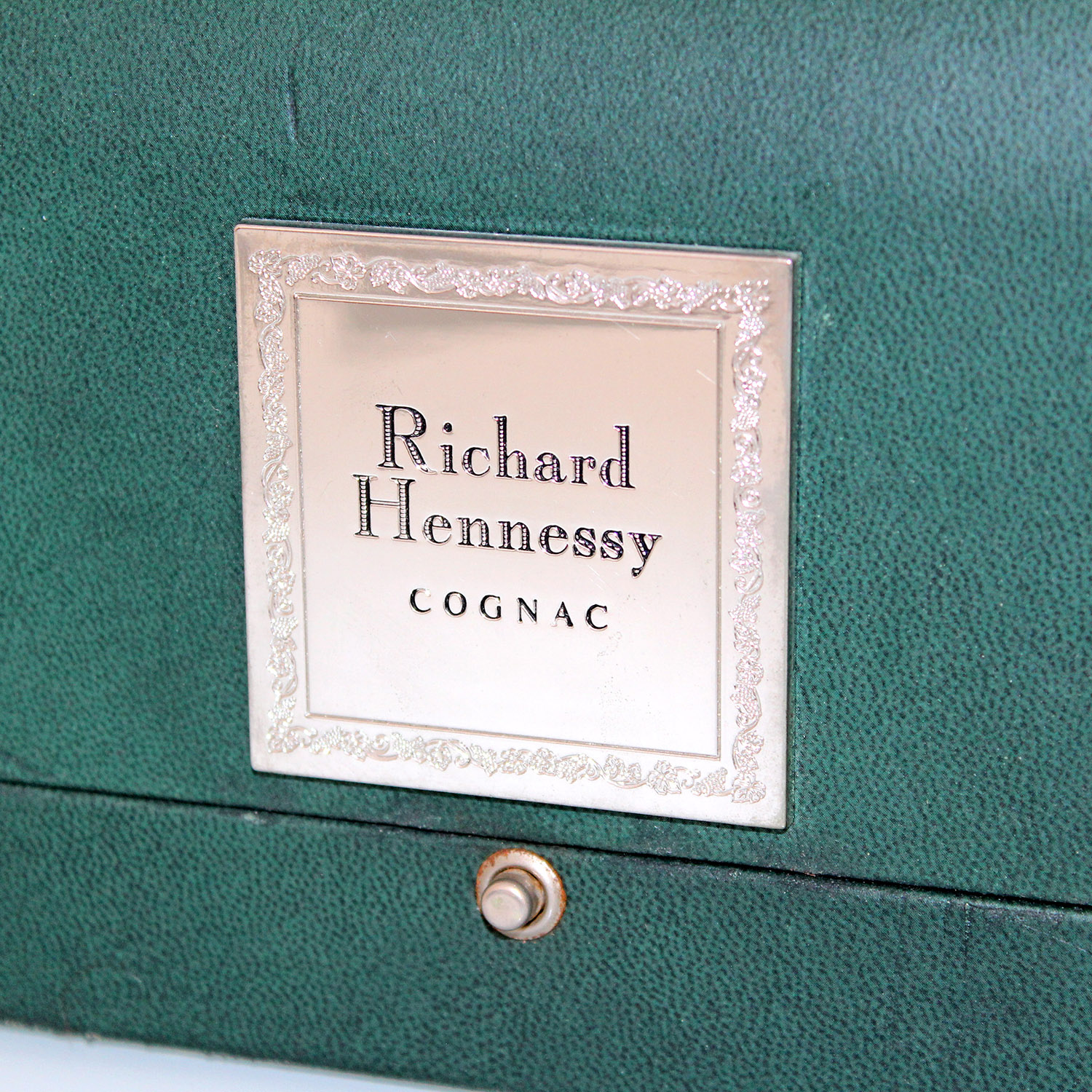 Richard Hennessy Cognac 1990s incl Display box 2