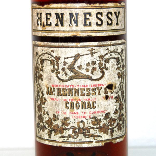 Hennessy 3 Stars Cognac Bot 1940 label
