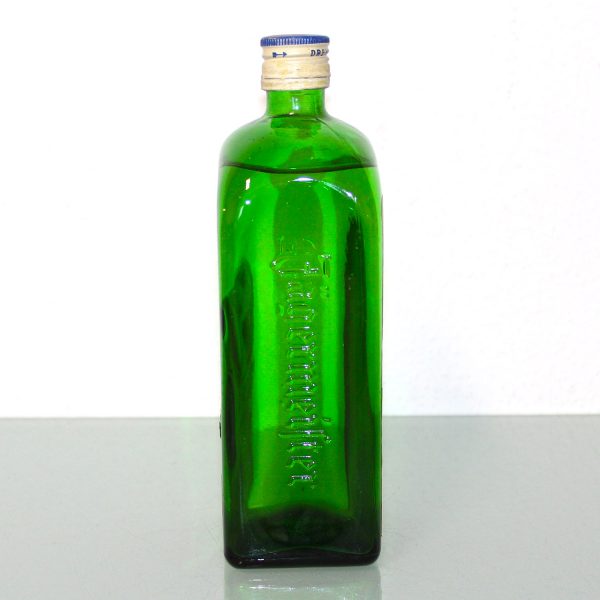 Jaegermeister W Mast Gin Seite