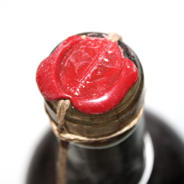 Lheraud 1927 Fine Petite Champagne Cognac wax seal 2