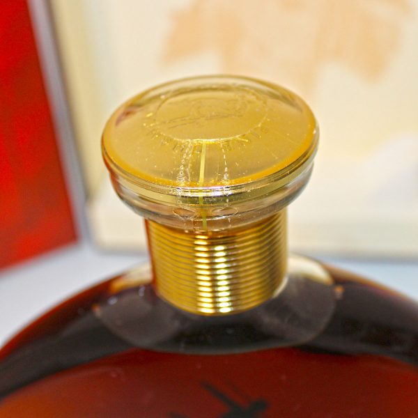 Remy Martin Extra Cognac capsule