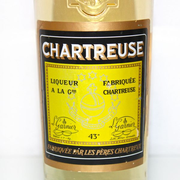 Chartreuse Gelb Liqueur 43% label
