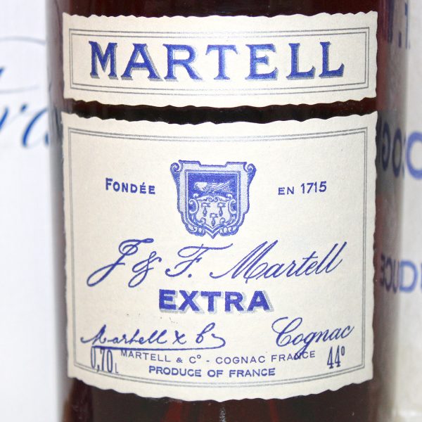 Martell Extra 44% label