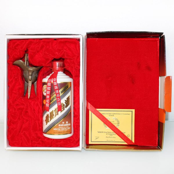 Kweichow Moutai Precious open box