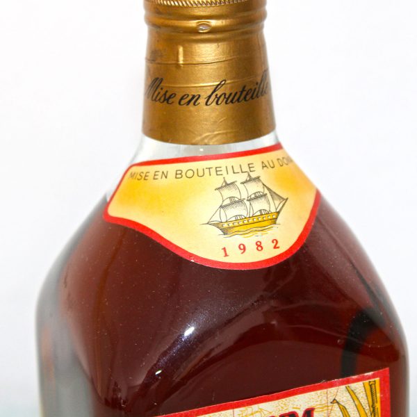 J. Bally 1982 Rhum Vieux neck label
